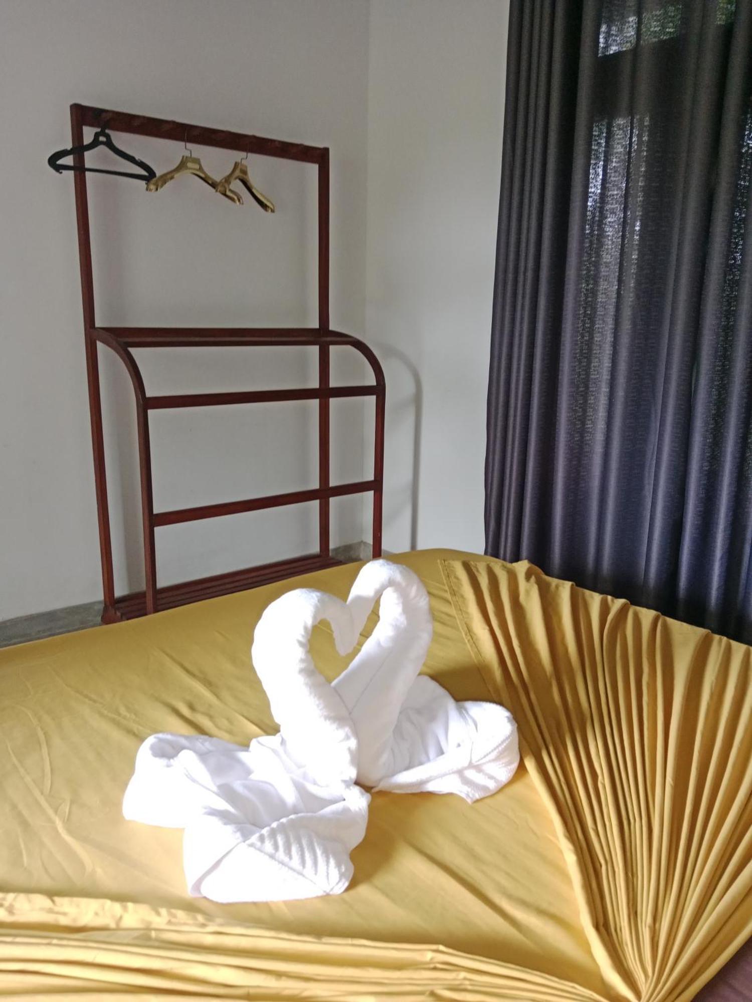 Sunny Mound Unawatuna Close By Sri Yoga Shala 외부 사진
